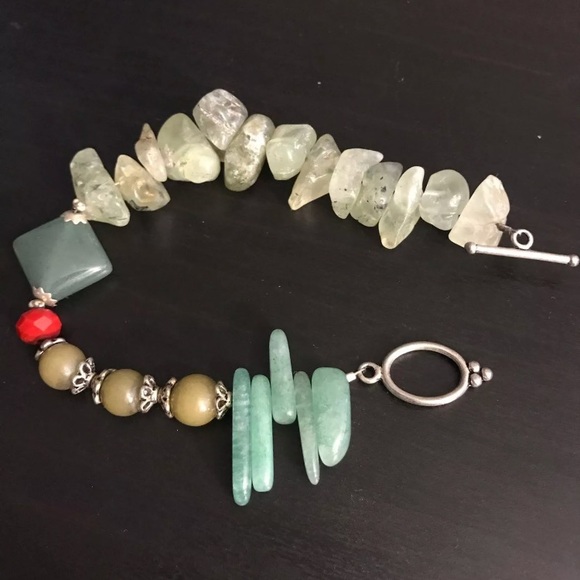 Hand crafted Gemstone bracelet - Picture 2 of 3